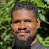 Daniel Oyaole